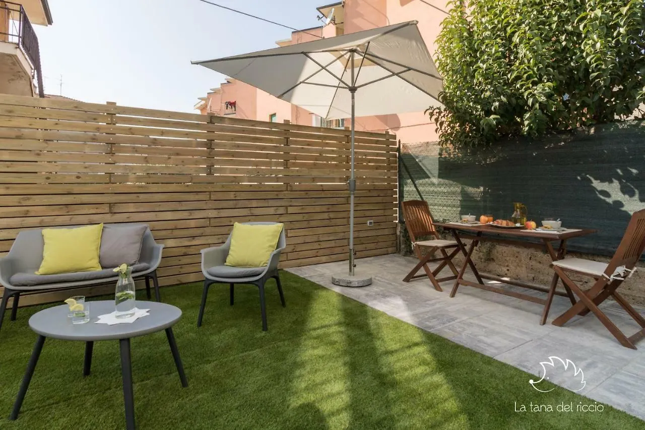 Kids Apartment La Tana Del Riccio - Family Suite Peschiera del Garda 0*,  Italy